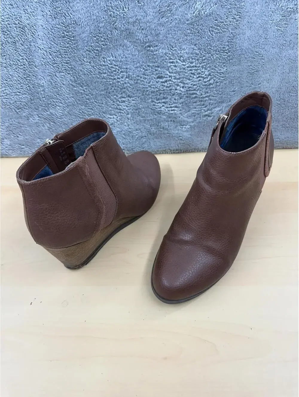 Dr. Scholls Brown Leather Wedge Ankle Boots‎